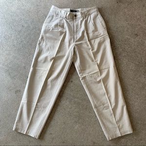 Vintage tan GAP easy fit khakis // 32/28